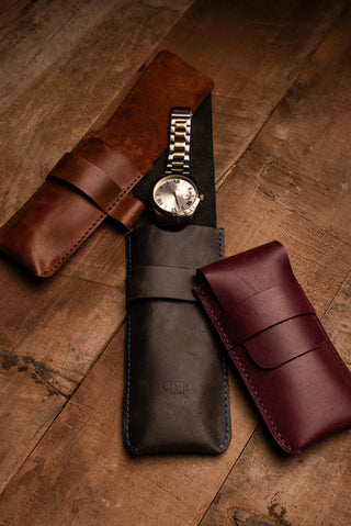 El yapımı hakiki deri saat kılıfı/kesesi — erkeklere kalıcı bir deri hediye (Opia Leather)