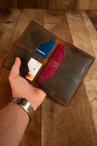 Pasaportluk Opia Leather